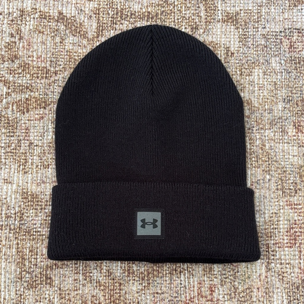 Under Armour Black Knit Cuffed Beanie with Logo Patch